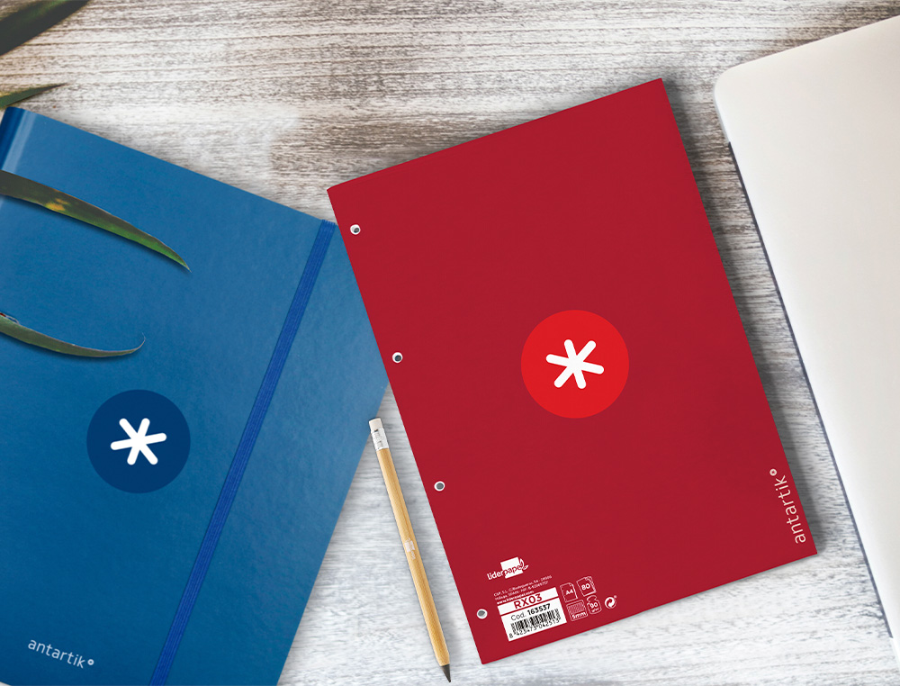 RECAMBIO ANTARTIK A4 80 HOJAS 90GR CUADRO 5 MM 4 TALADROS 1 BANDA MARCO COLOR FRAMBUESA